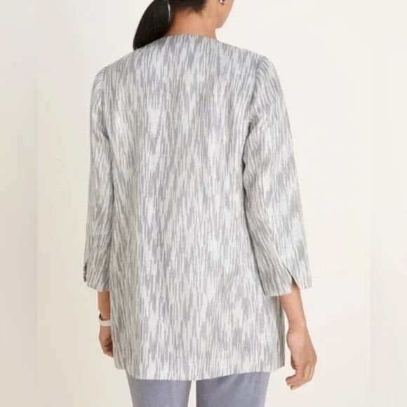 Chico's Light Gray Textured Blazer - Picture 2 of 11